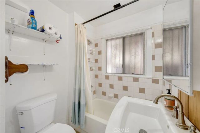 447 W Avenue 37, Los Angeles, CA 90065