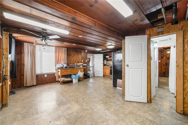 447 W Avenue 37, Los Angeles, CA 90065