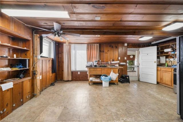 447 W Avenue 37, Los Angeles, CA 90065