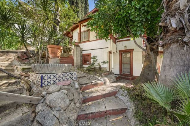 447 W Avenue 37, Los Angeles, CA 90065