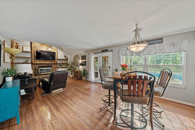 3712 Chestnut Way, Pierce Twp, OH 45102