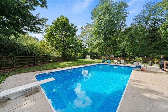 3712 Chestnut Way, Pierce Twp, OH 45102
