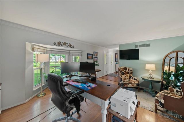 3712 Chestnut Way, Pierce Twp, OH 45102