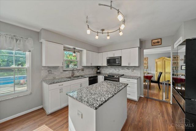 3712 Chestnut Way, Pierce Twp, OH 45102