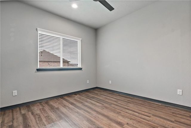 1451 Associates Avenue 707, College Station, TX 77845