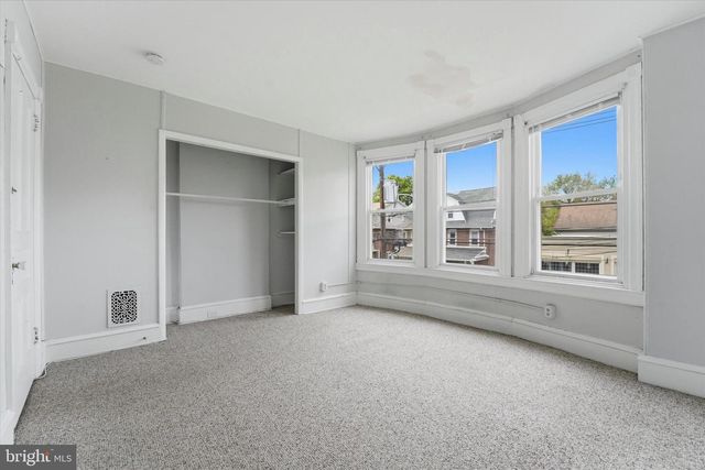 221 ARDMORE AVE, Ardmore, PA 19003