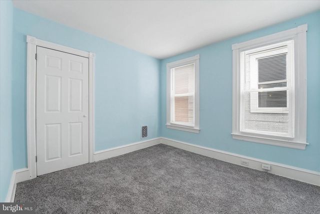 221 ARDMORE AVE, Ardmore, PA 19003