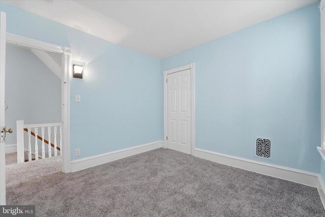221 ARDMORE AVE, Ardmore, PA 19003