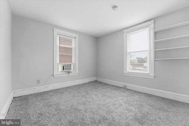 221 ARDMORE AVE, Ardmore, PA 19003