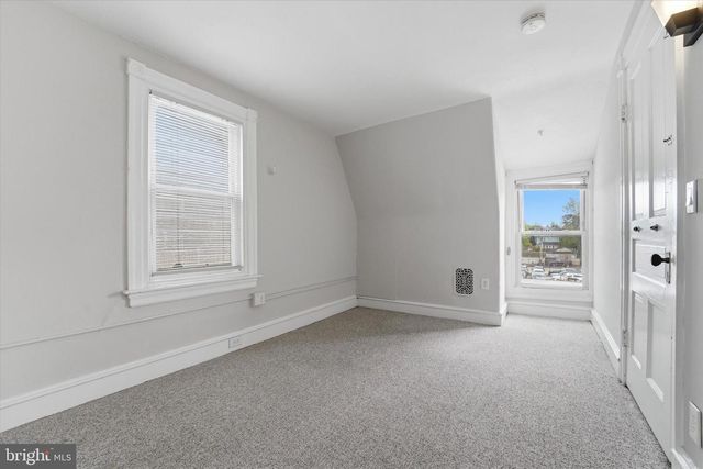 221 ARDMORE AVE, Ardmore, PA 19003