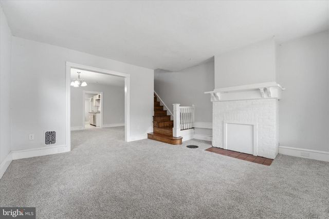 221 ARDMORE AVE, Ardmore, PA 19003