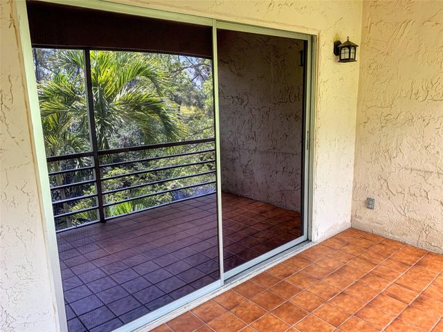 1400 NE 57th Street 304, Fort Lauderdale, FL 33334