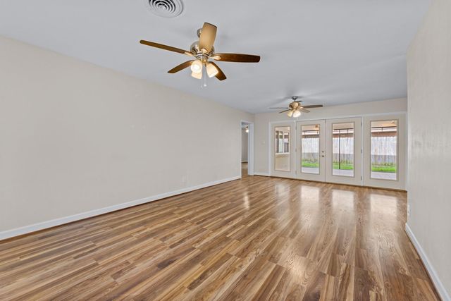 10613 Willowgrove Drive, Houston, TX 77035