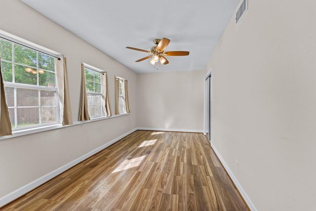 10613 Willowgrove Drive, Houston, TX 77035