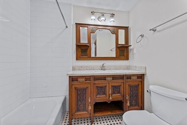 10613 Willowgrove Drive, Houston, TX 77035