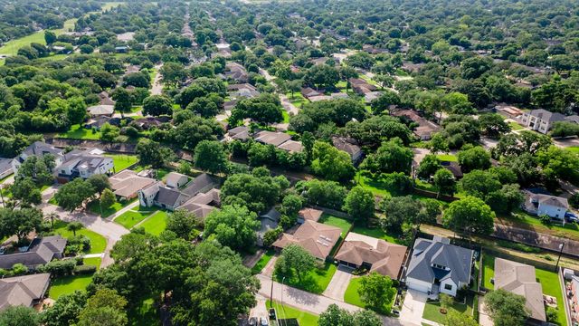 10613 Willowgrove Drive, Houston, TX 77035