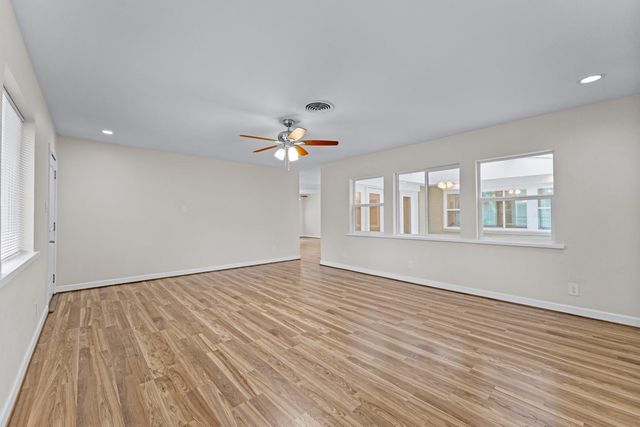 10613 Willowgrove Drive, Houston, TX 77035