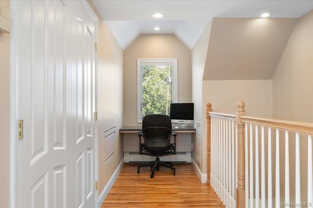 34 Farmers Avenue, Lindenhurst, NY 11757
