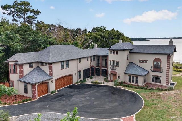 6118 DORA DR, Mount Dora, FL 32757