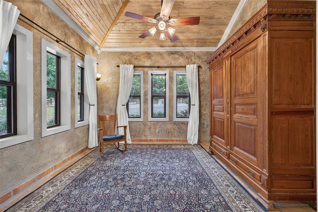 6118 DORA DR, Mount Dora, FL 32757
