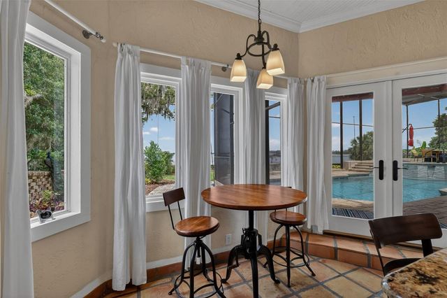 6118 DORA DR, Mount Dora, FL 32757