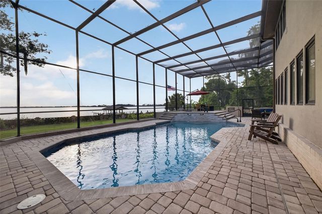 6118 DORA DR, Mount Dora, FL 32757