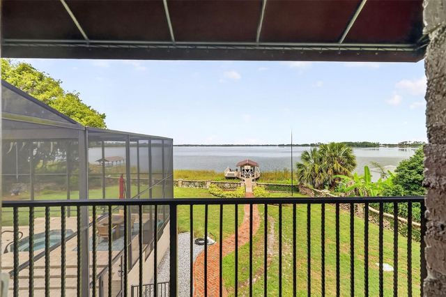 6118 DORA DR, Mount Dora, FL 32757
