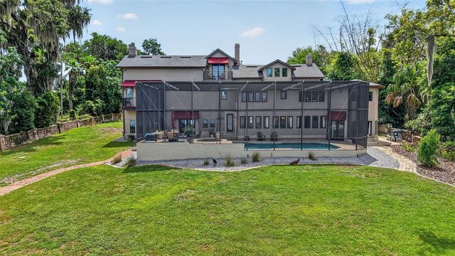 6118 DORA DR, Mount Dora, FL 32757