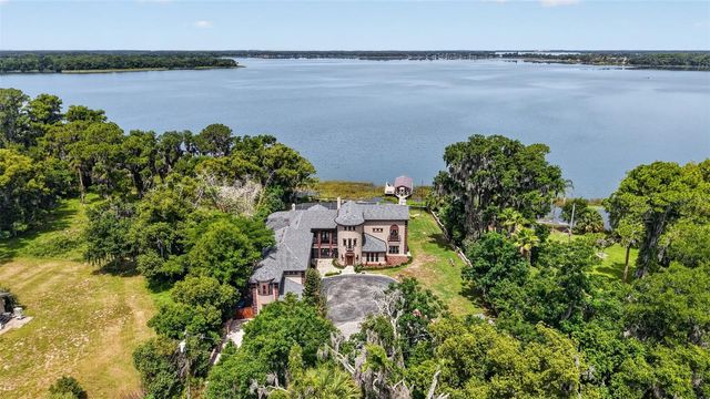 6118 DORA DR, Mount Dora, FL 32757