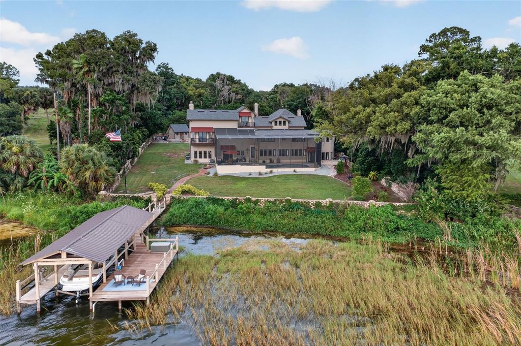 6118 DORA DR, Mount Dora, FL 32757