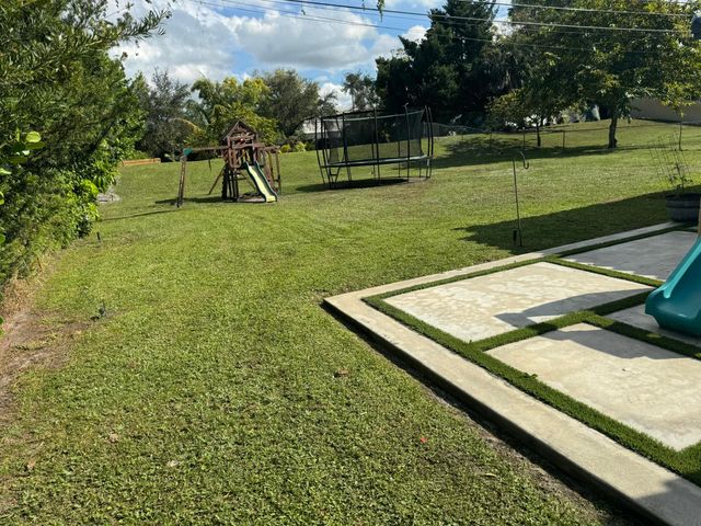 14231 LAKE CANDLEWOOD Court, Miami Lakes, FL 33014