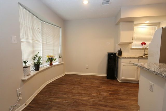 7318 Towerview Lane, Houston, TX 77489