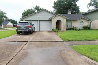 7318 Towerview Lane, Houston, TX 77489