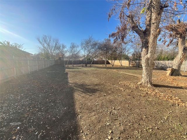 3037 Belita Drive, Garland, TX 75041