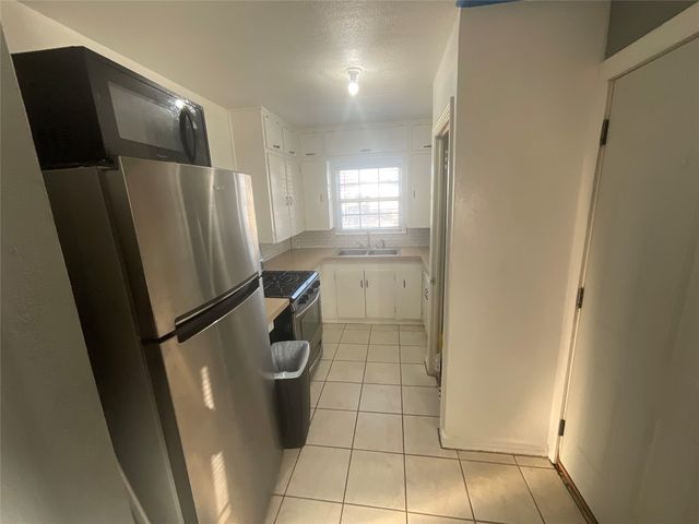 3037 Belita Drive, Garland, TX 75041