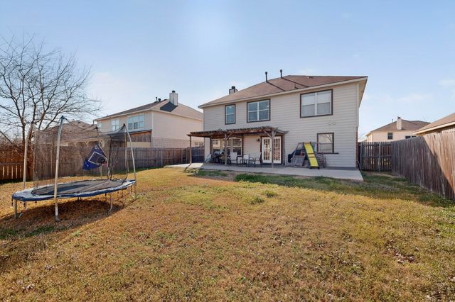 7815 Regent Drive, Arlington, TX 76001