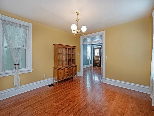 130 Boroview Ave, Scott Twp, PA 15106