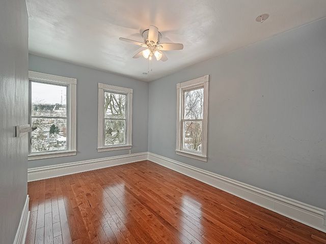 130 Boroview Ave, Scott Twp, PA 15106