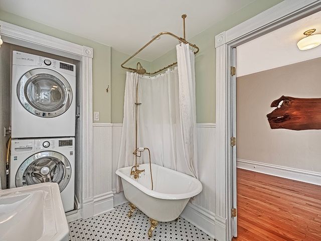 130 Boroview Ave, Scott Twp, PA 15106