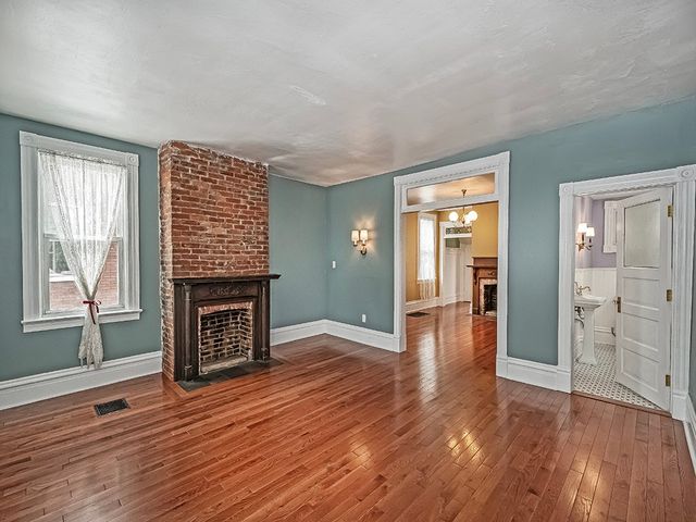 130 Boroview Ave, Scott Twp, PA 15106