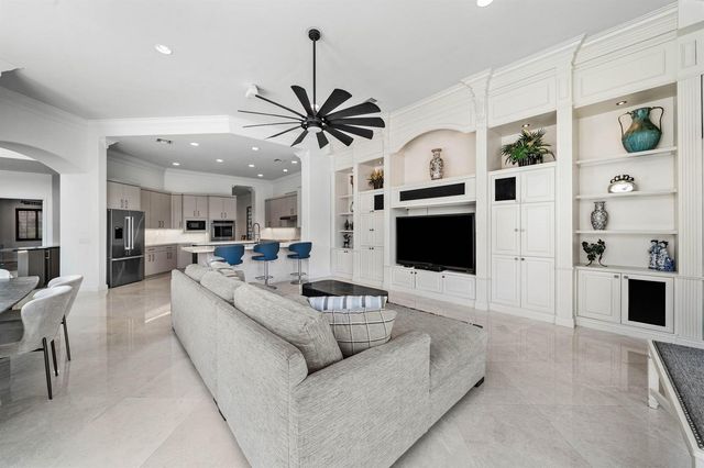 6411 Dorsay Court, Delray Beach, FL 33484