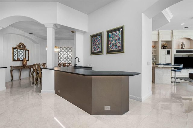 6411 Dorsay Court, Delray Beach, FL 33484
