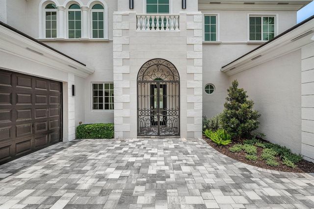 6411 Dorsay Court, Delray Beach, FL 33484