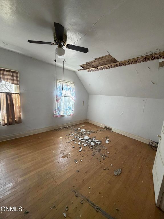 305 Washington, Noonan, ND 58765 photo 10