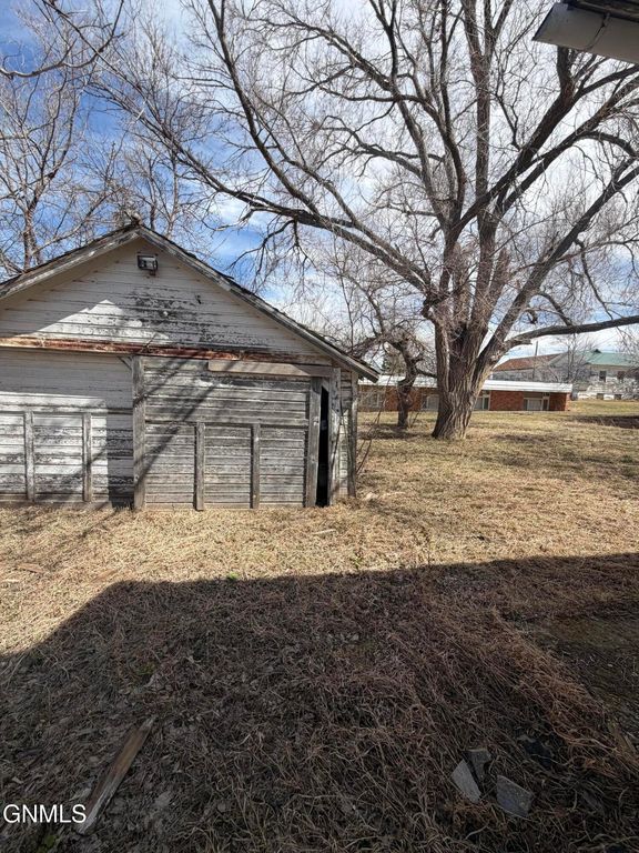 305 Washington, Noonan, ND 58765 photo 23