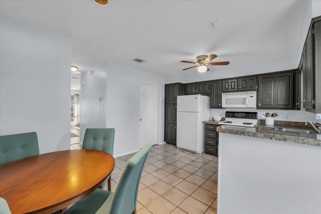 1365 S 11th Street, Waco, TX 76706