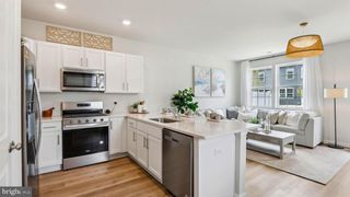 258 HERMOSA DR, Egg Harbor Township, NJ 08234