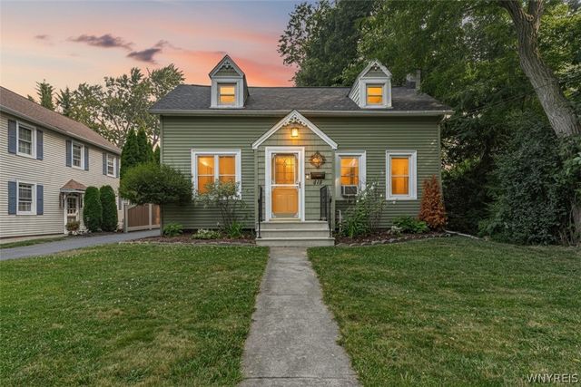 414 High Street, Lockport City, NY 14094
