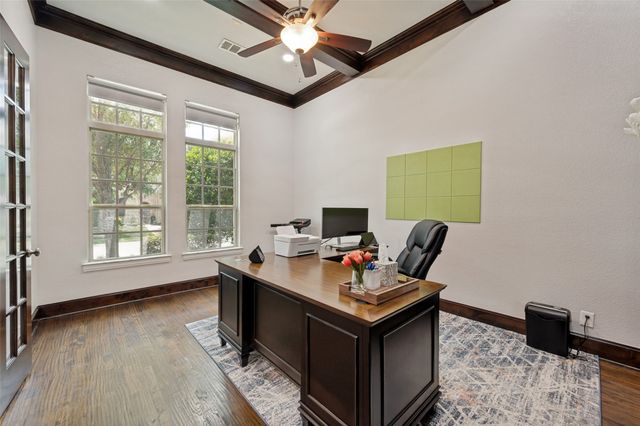 635 Fountainview Drive, Irving, TX 75039