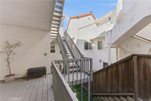 334 Palm Drive, Hermosa Beach, CA 90254
